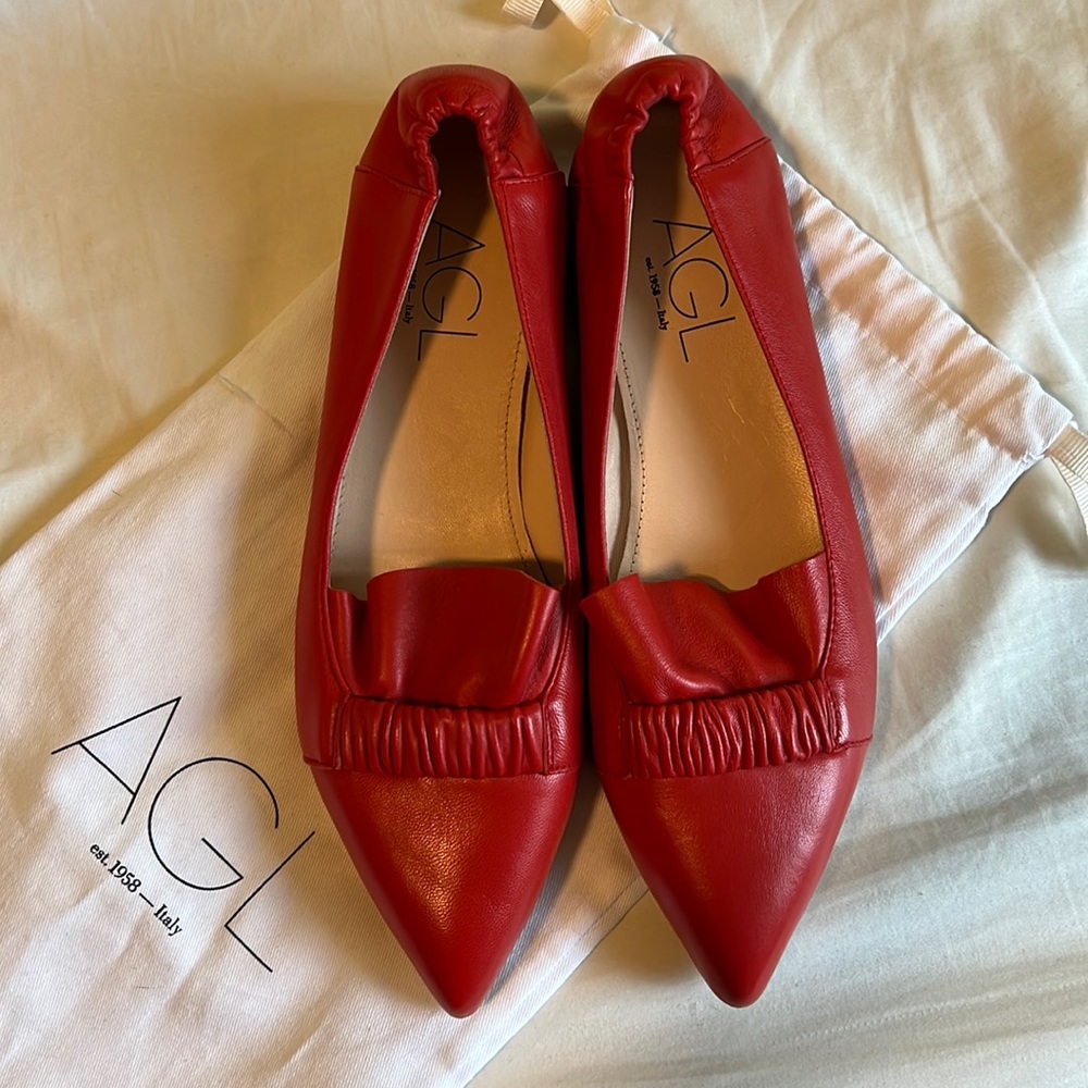 AGL Flats